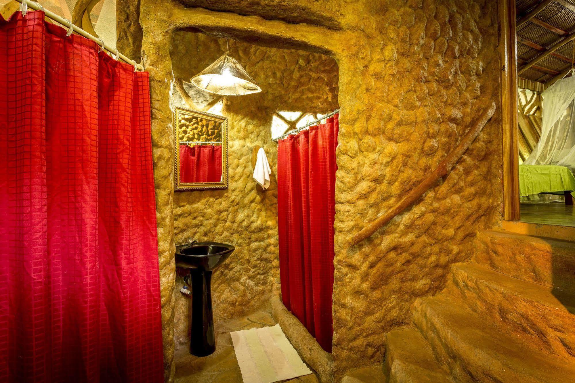 Hotel La Costa De Papito Puerto Viejo de Talamanca Zewnętrze zdjęcie